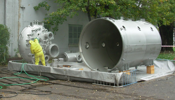 stainless steel acid cleaning